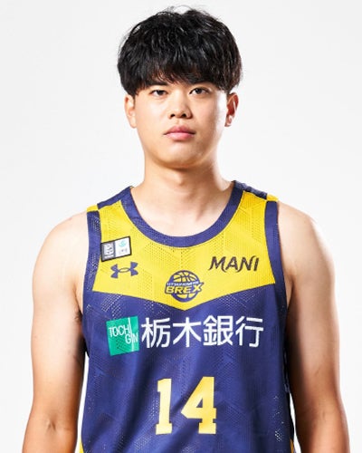 村岸 航
