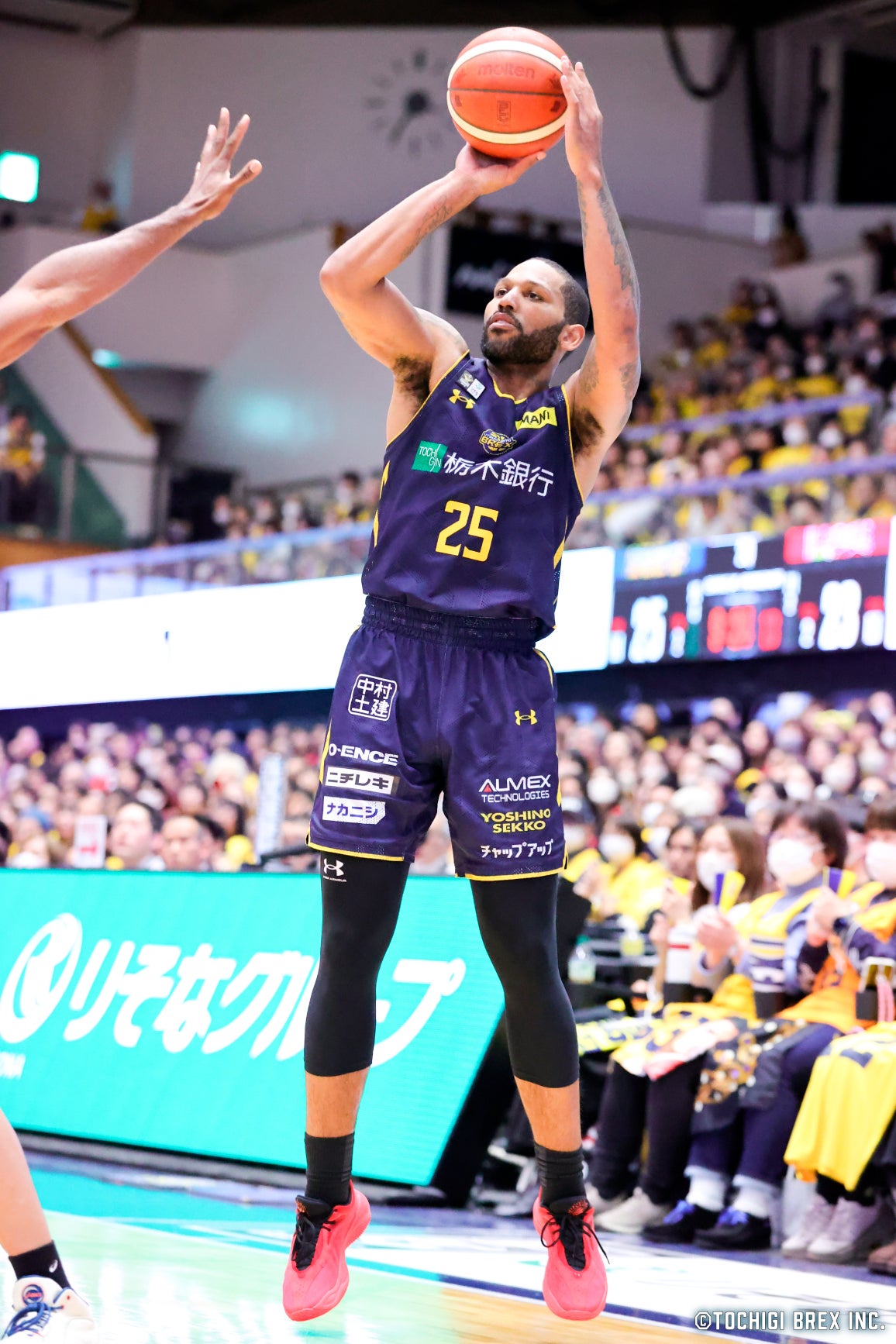 #25 ニュービル選手